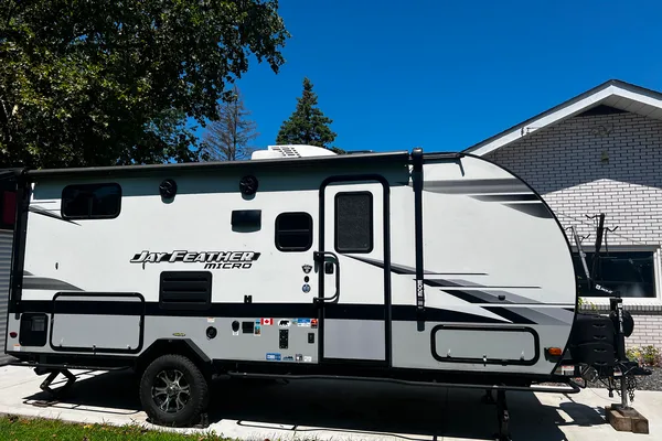 Mark's Jayco 199MBS Travel Trailer