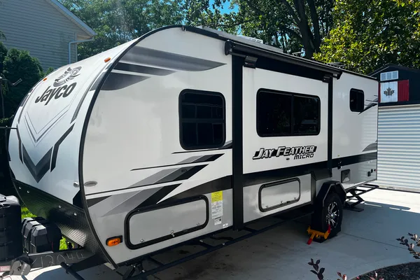 Mark's Jayco 199MBS Travel Trailer