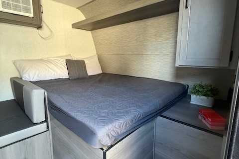 2025 Keystone Hideout 175BH Travel Trailer
