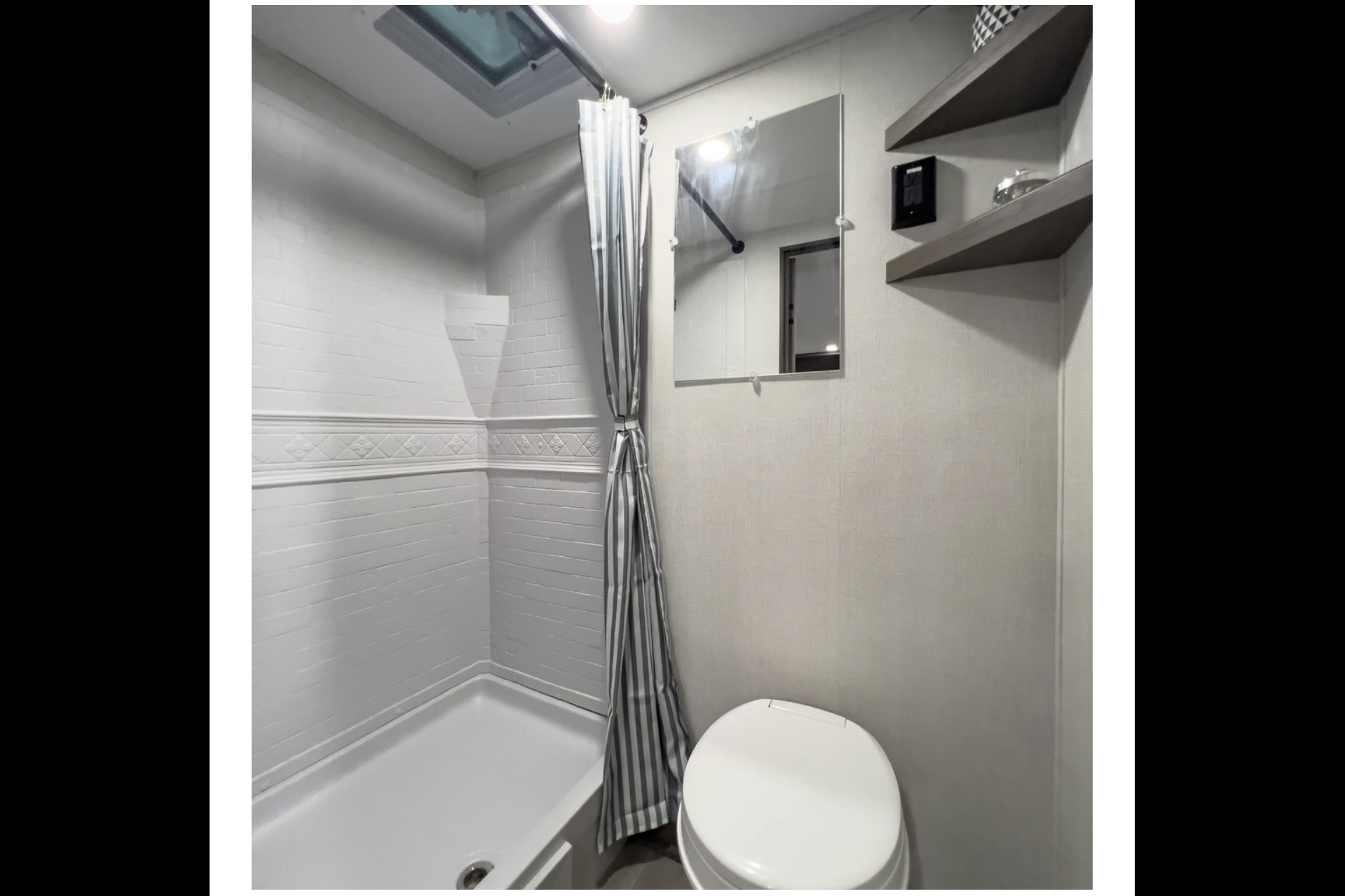 Grand Design Transcend One 151BH Travel Trailer
