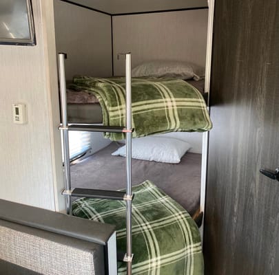 Alan's Heartland Trail runner 251BH Travel Trailer