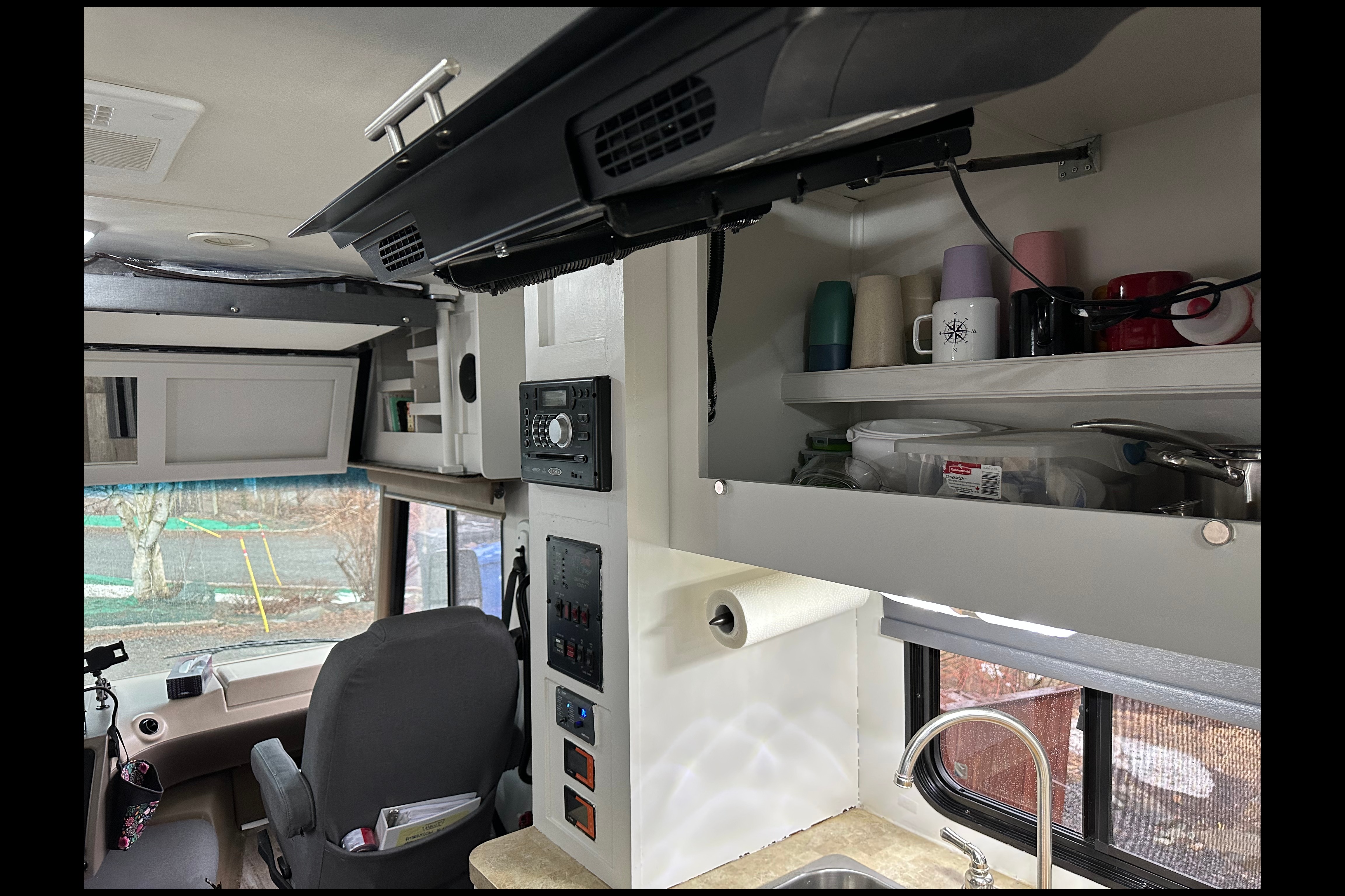 Classe A 27' : Le Campeur autonome / The boondocker
