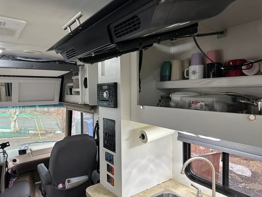 Classe A 27' : Le Campeur autonome / The boondocker