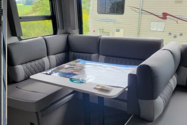 A & J's Salem cruise lite Travel Trailer