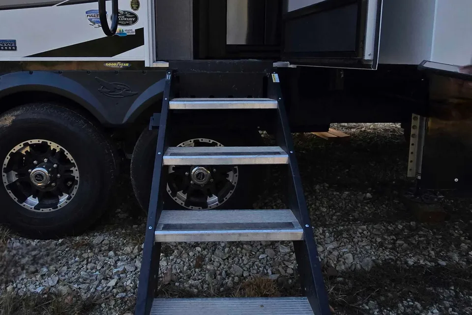 Rick's Jayco Northpointe Fifth Wheel