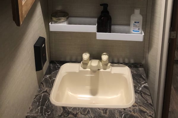Robbyn's Keystone Springdale Travel Trailer