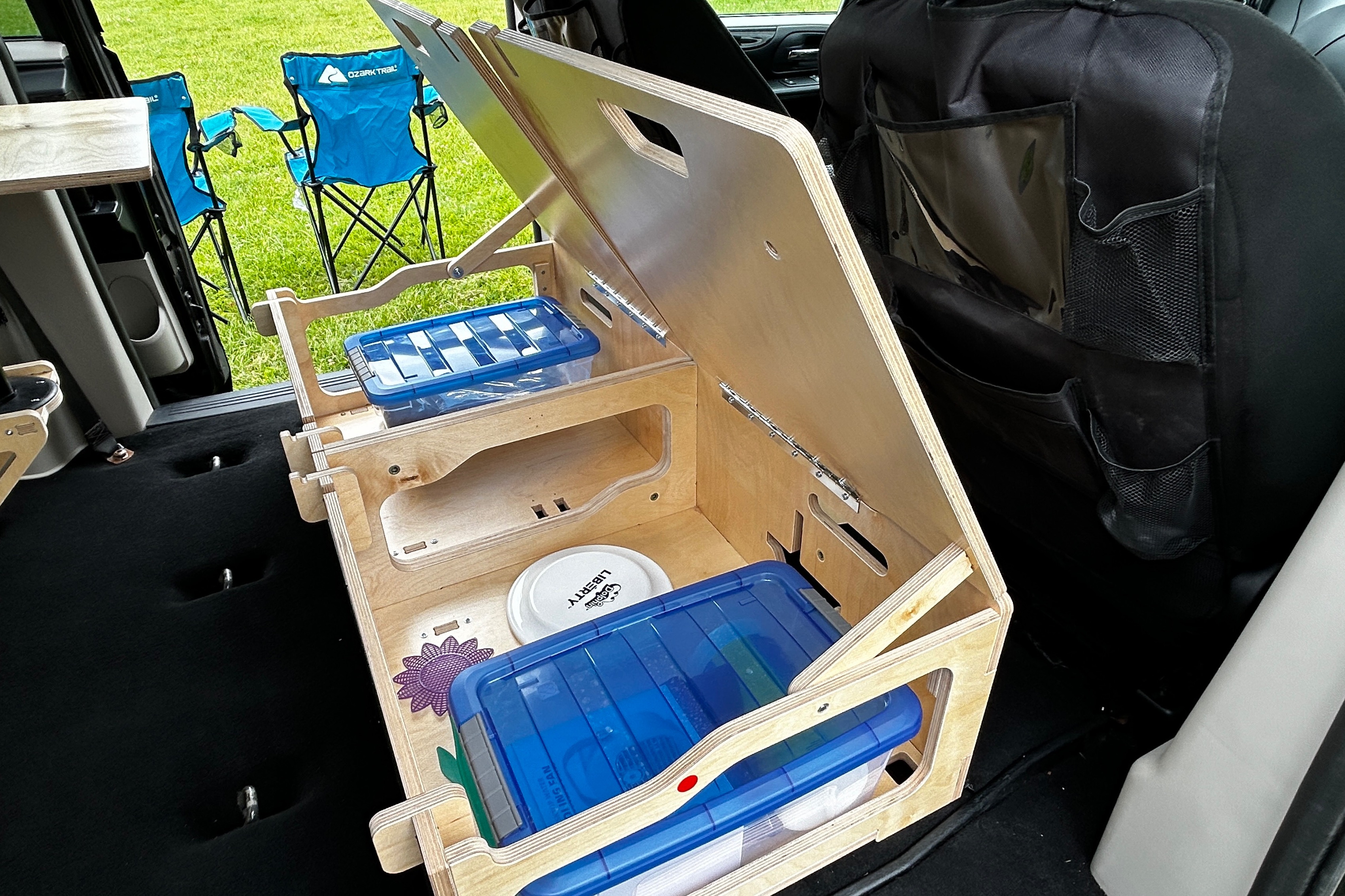 RoJo: Convenient Converted Campervan