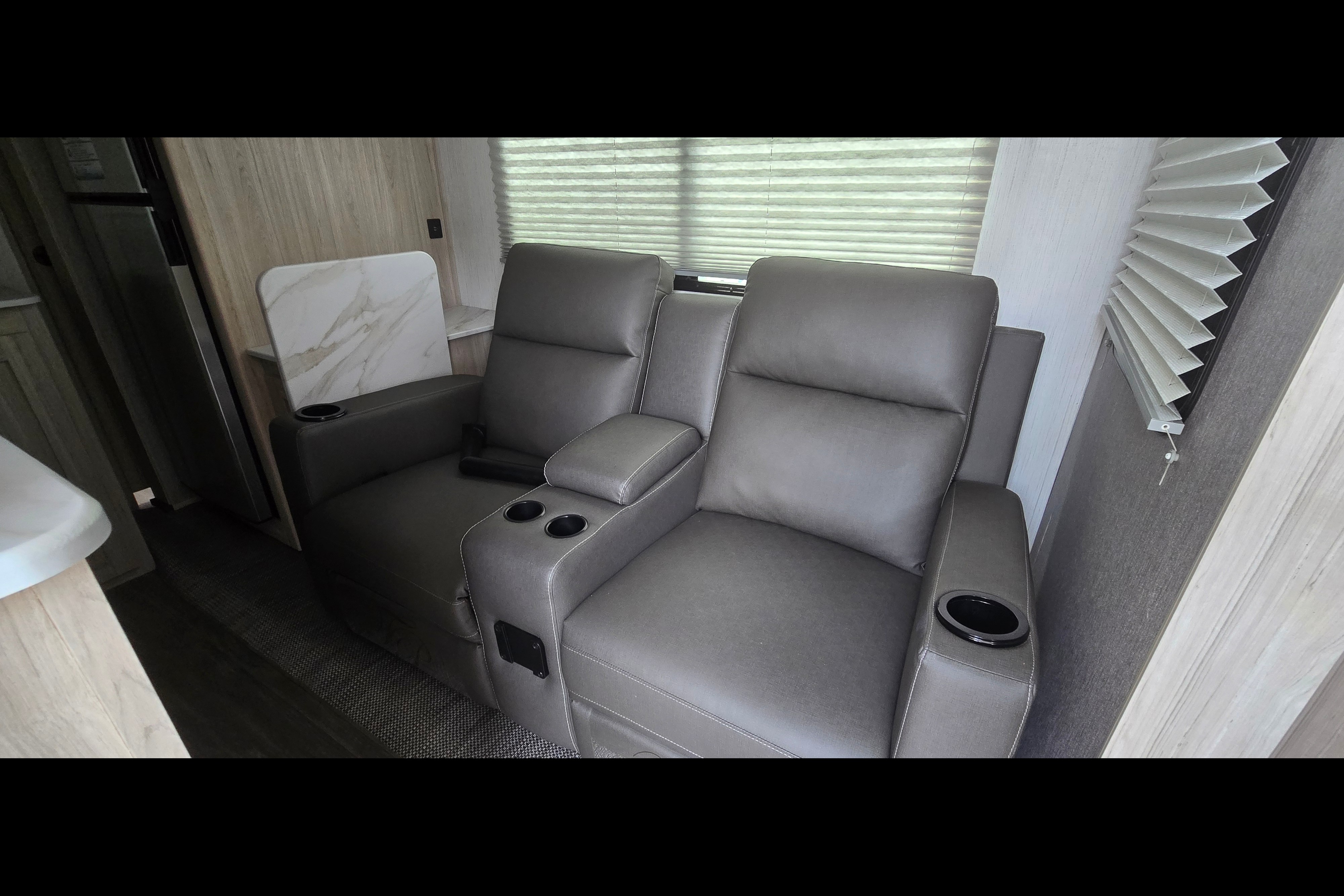 joel's Cruiser RV 2024 Travel Trailer (shadow crouser)