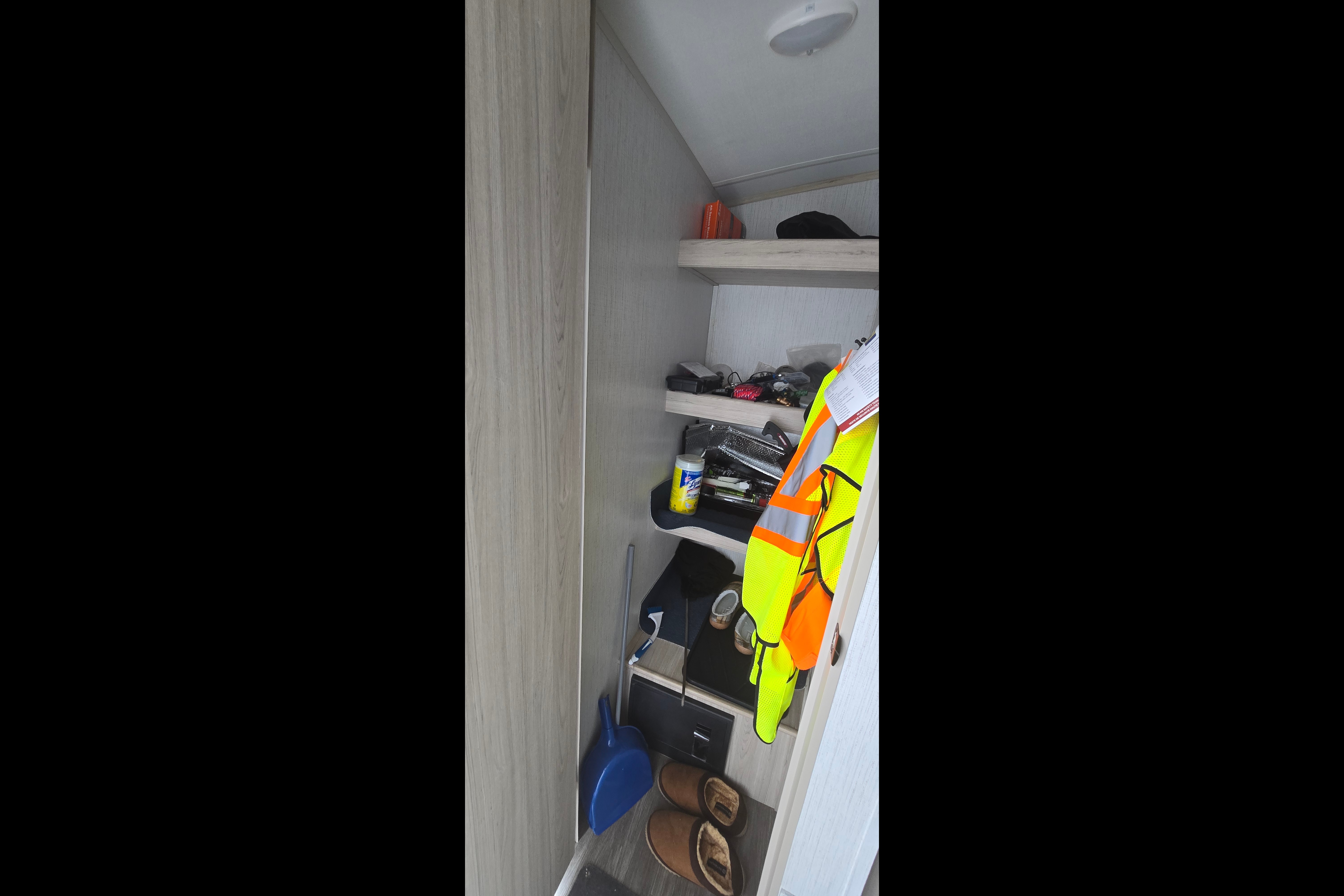 joel's Cruiser RV 2024 Travel Trailer (shadow crouser)