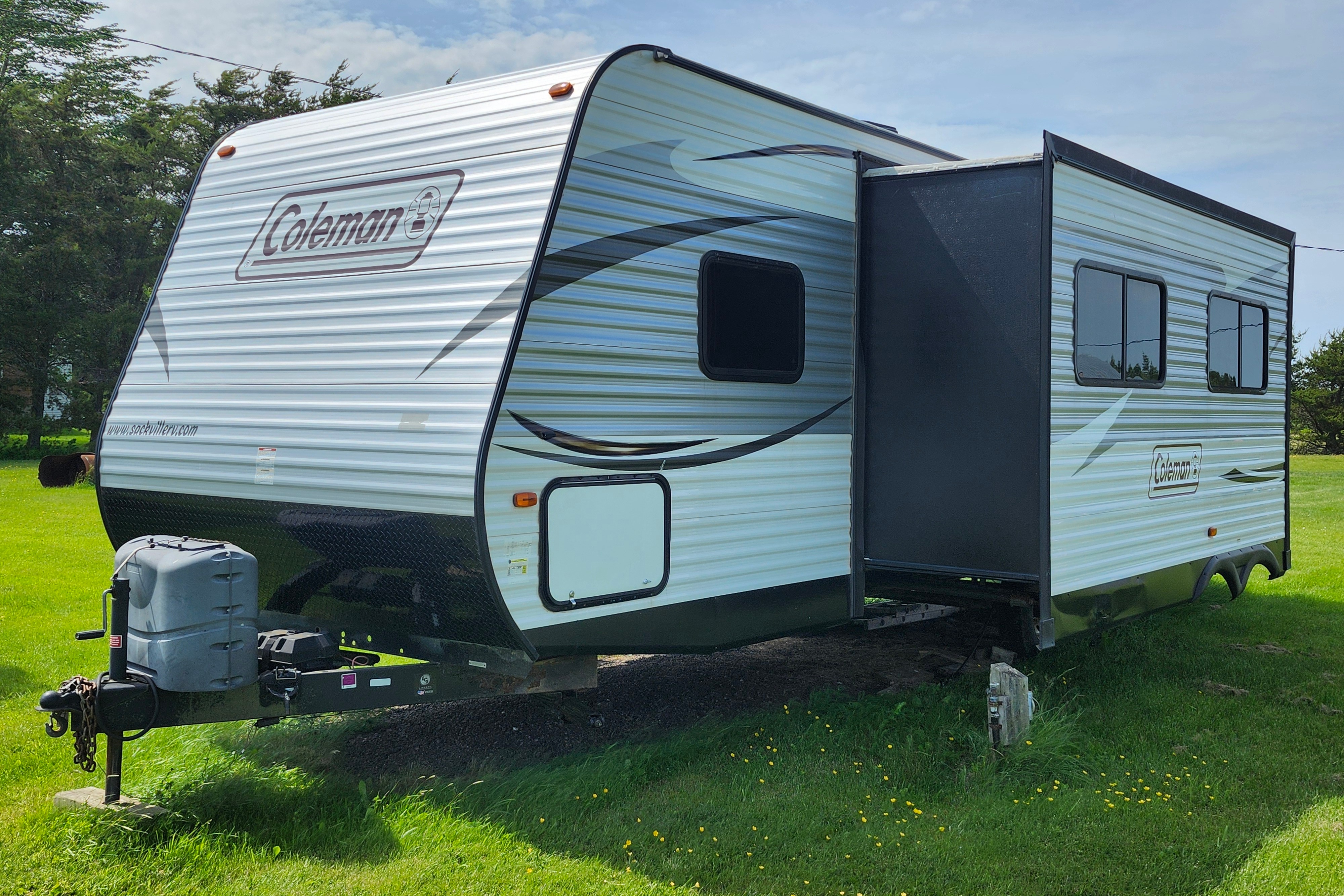 Krista's Family Trailer -Coleman 295QBS