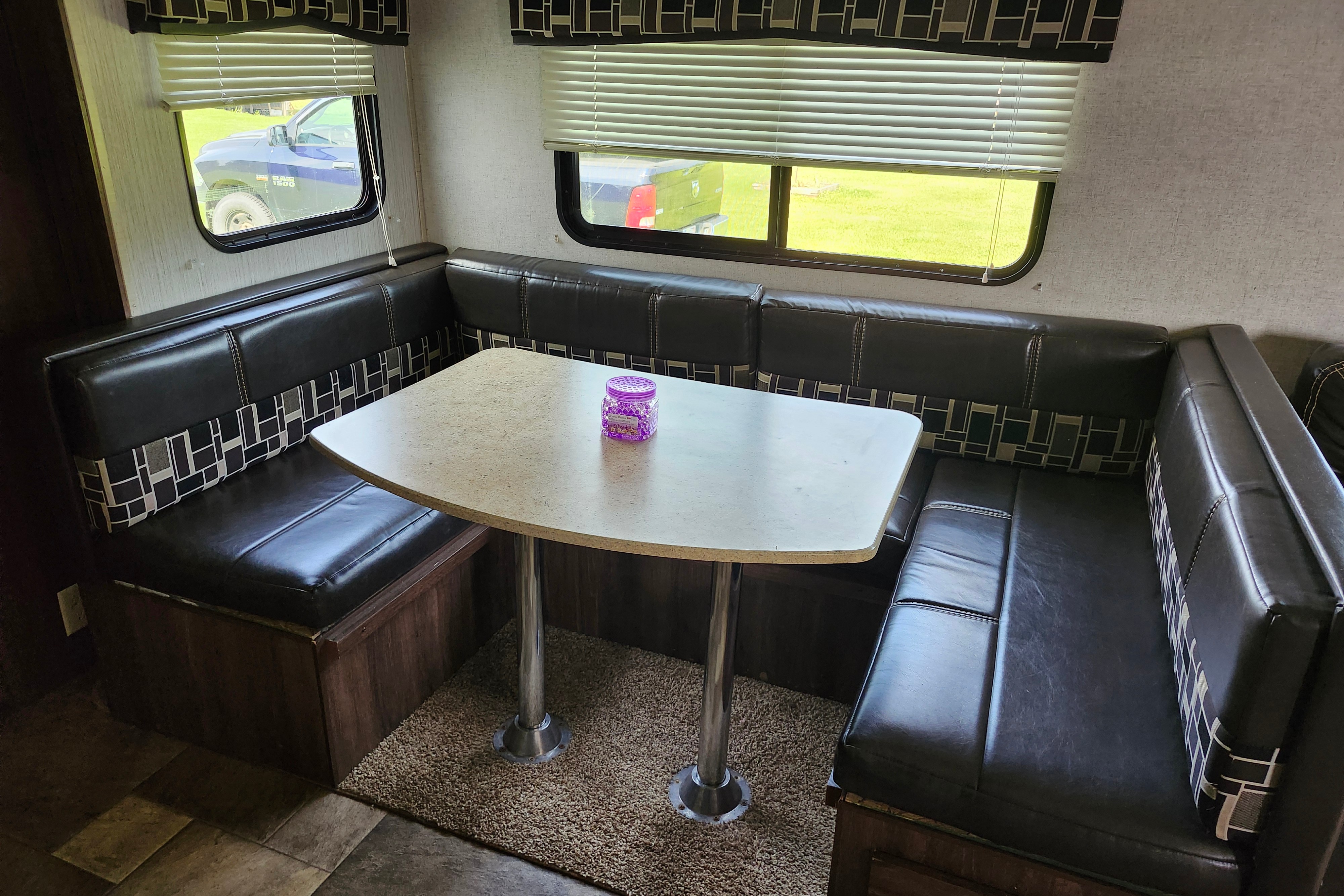 Krista's Family Trailer -Coleman 295QBS