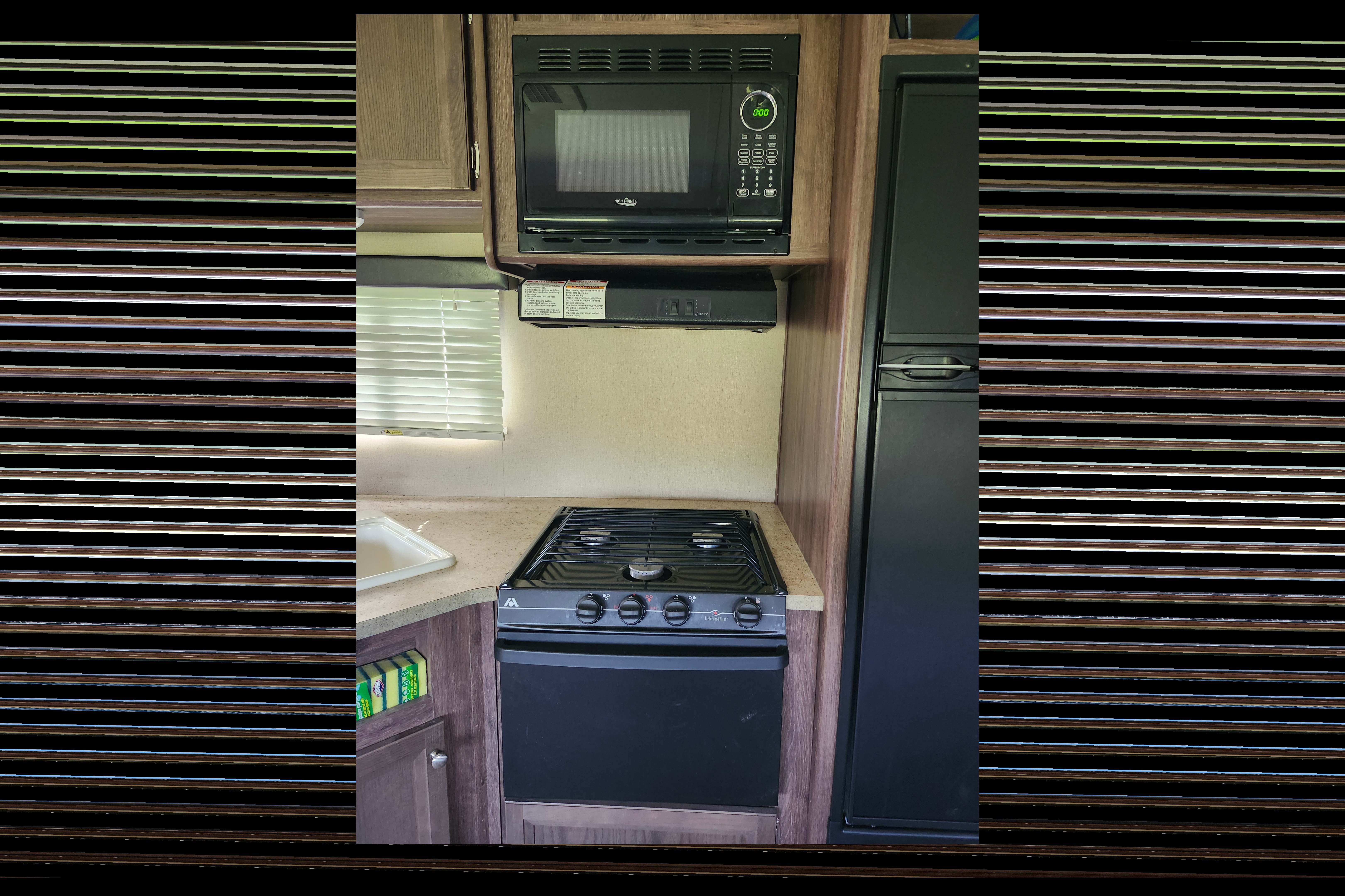 Krista's Family Trailer -Coleman 295QBS