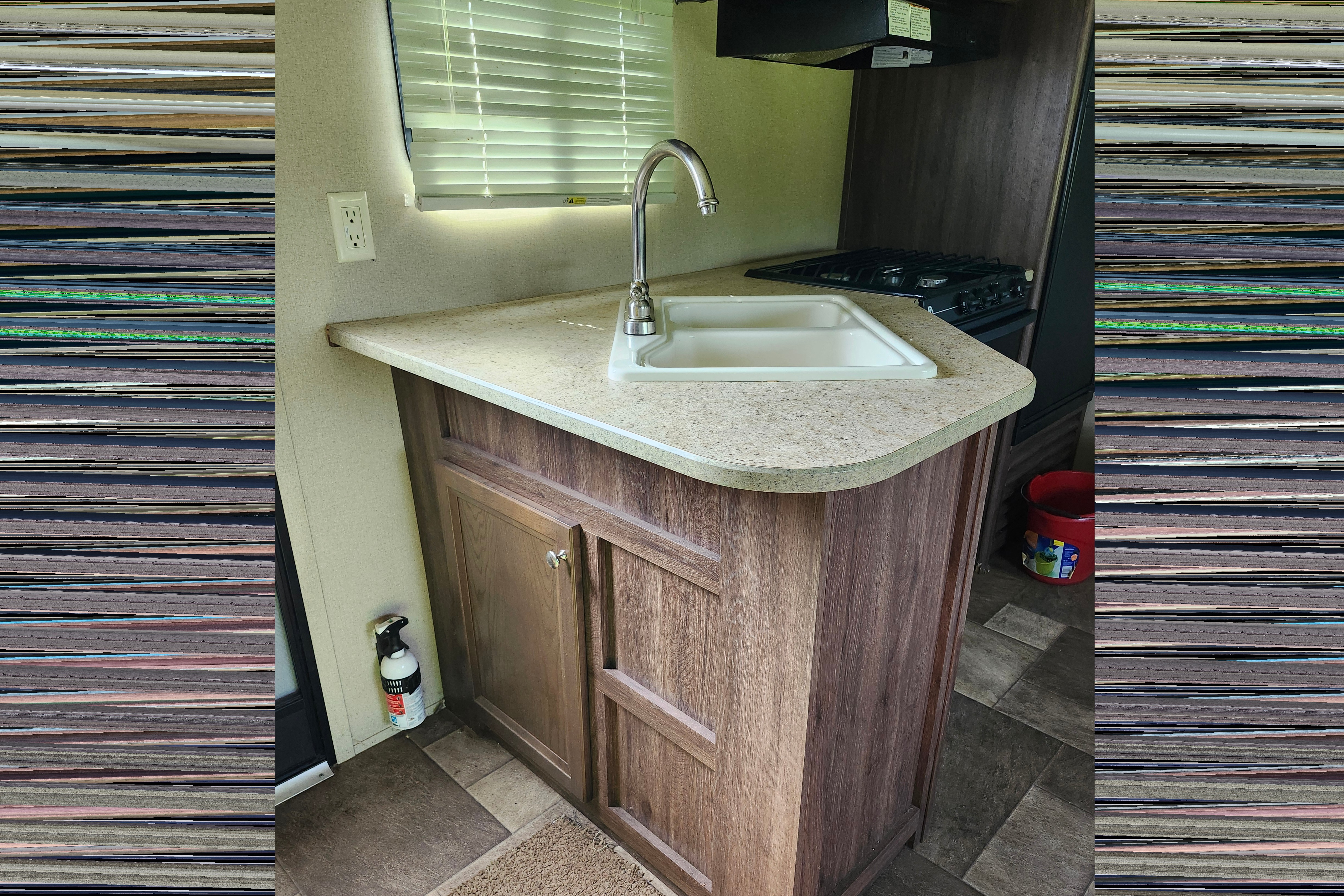 Krista's Family Trailer -Coleman 295QBS