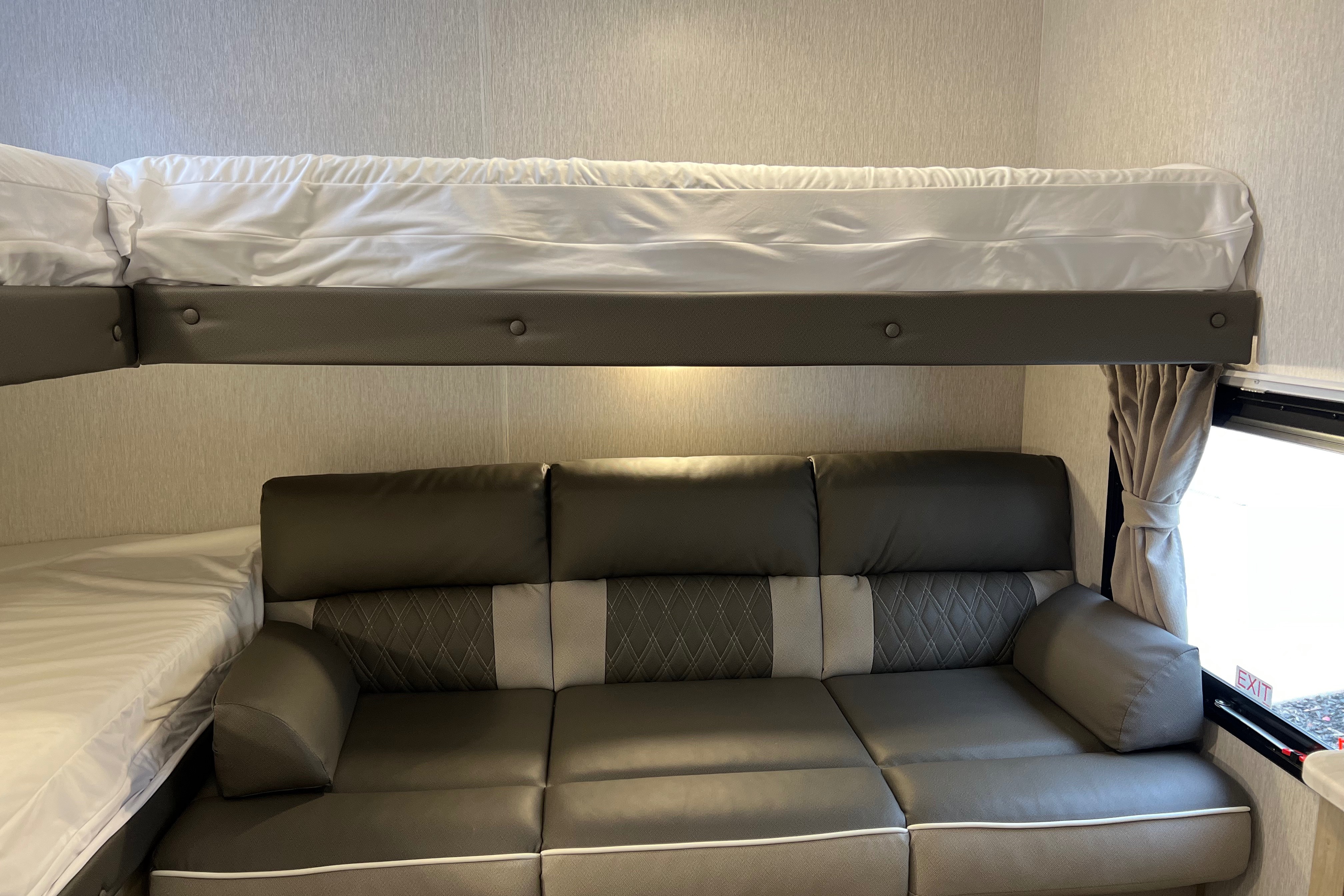 Bunk Bedroom! 2023 Wildwood X-Lite