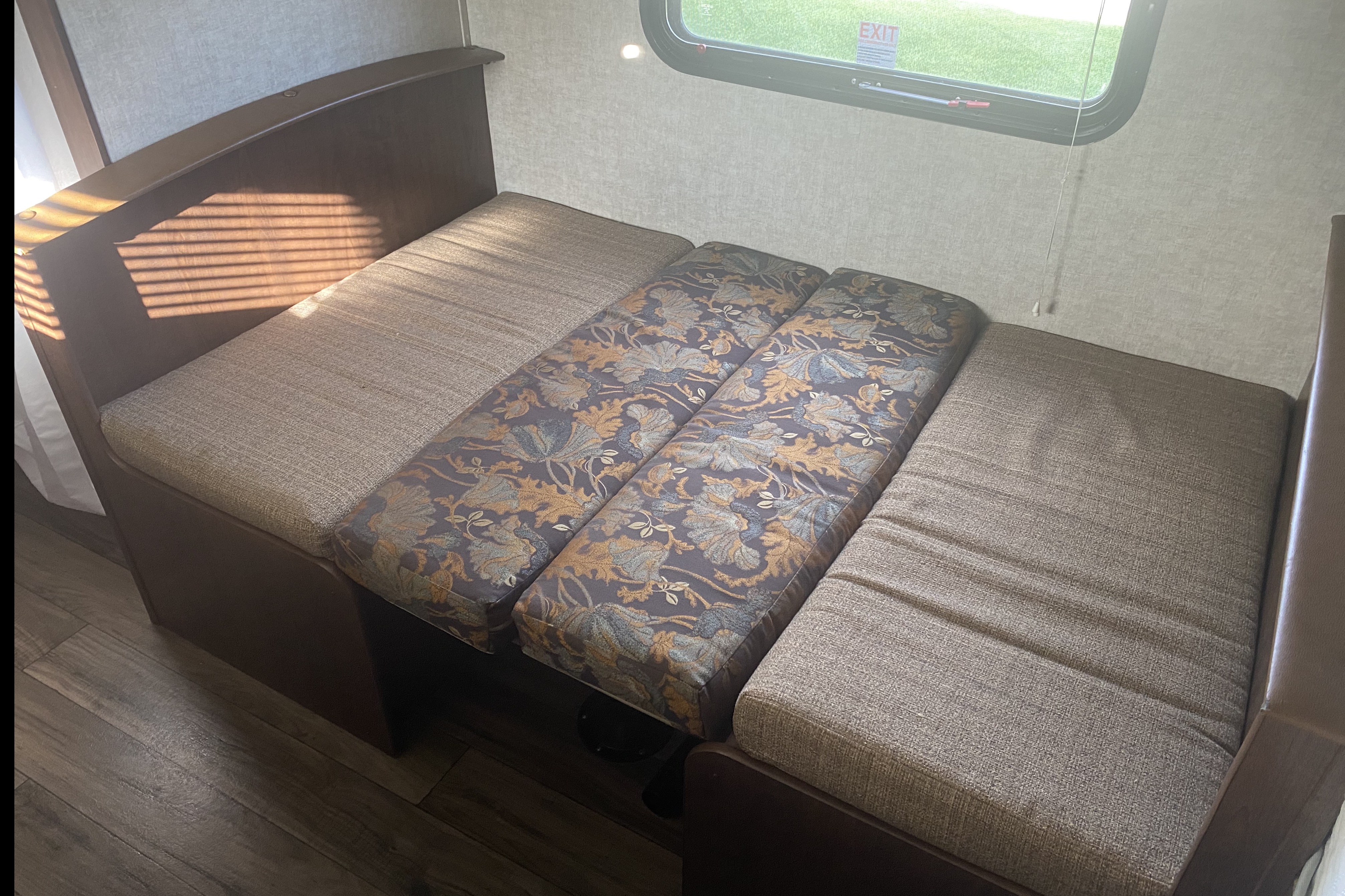 Executive Hitch