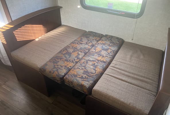 Executive Hitch