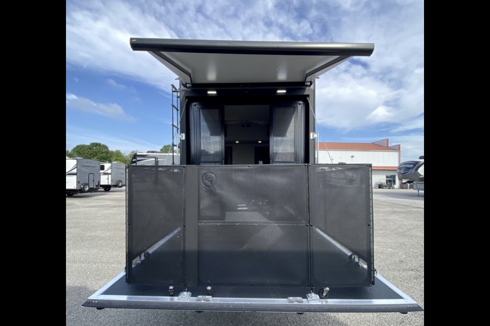 Family Luxury, Full Campsite Delivery & Set-Up!  -  Keystone Carbon 358 2021 Fifth Wheel
