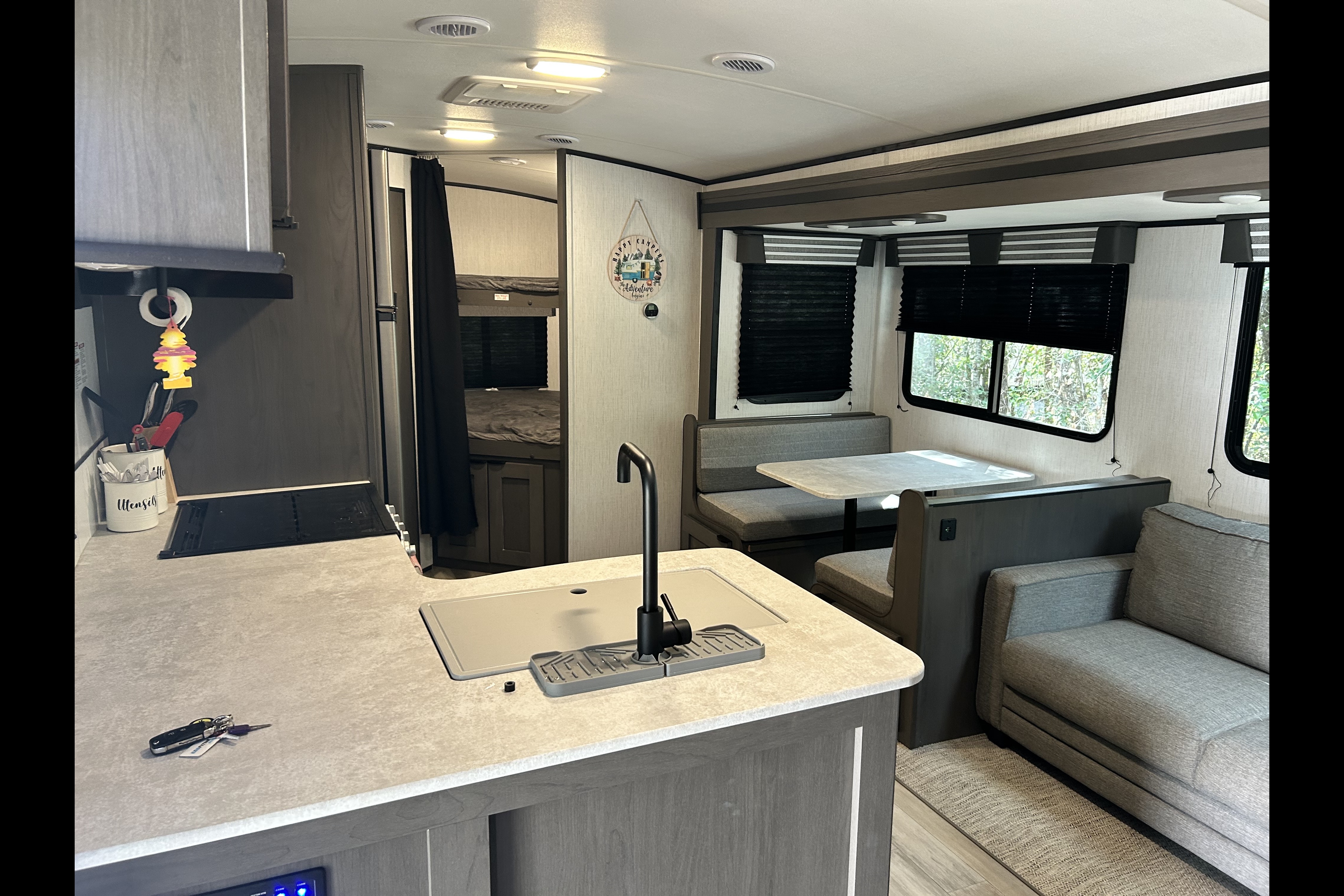 Ultimate Family Adventure! RV MPG Ultra Lite Travel Trailer