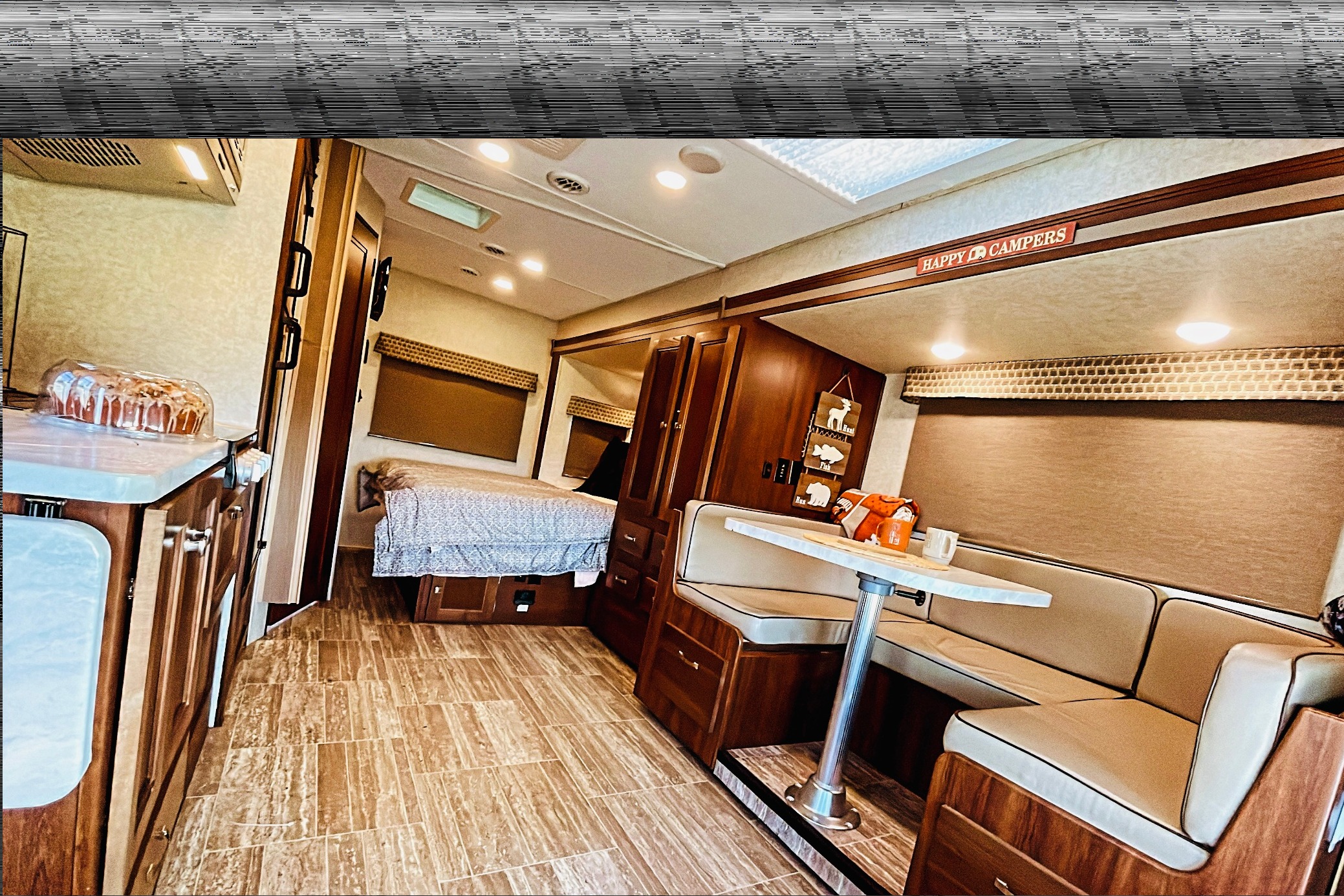 NEW AND POPULAR: Sunseeker -Mercedes Benz