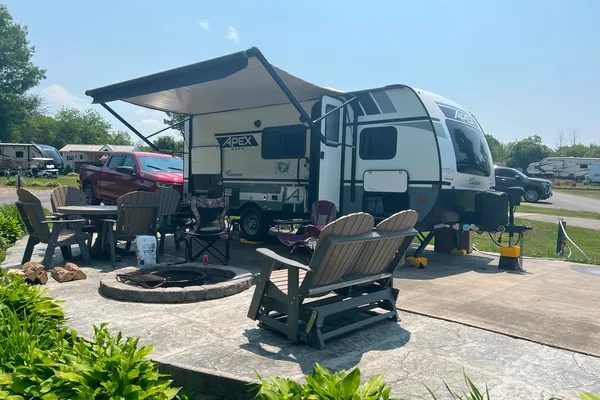 Apex Nano 194BHS Travel Trailer