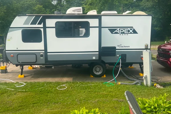 Apex Nano 194BHS Travel Trailer