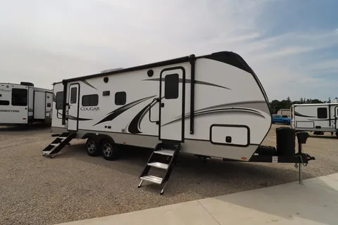 Dan the Real Estate Man TN  Keystone Cougar Travel Trailer