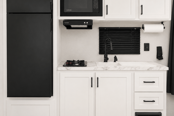 Bay Area Glamping Getaway – Delivered RV, Zero Setup Needed