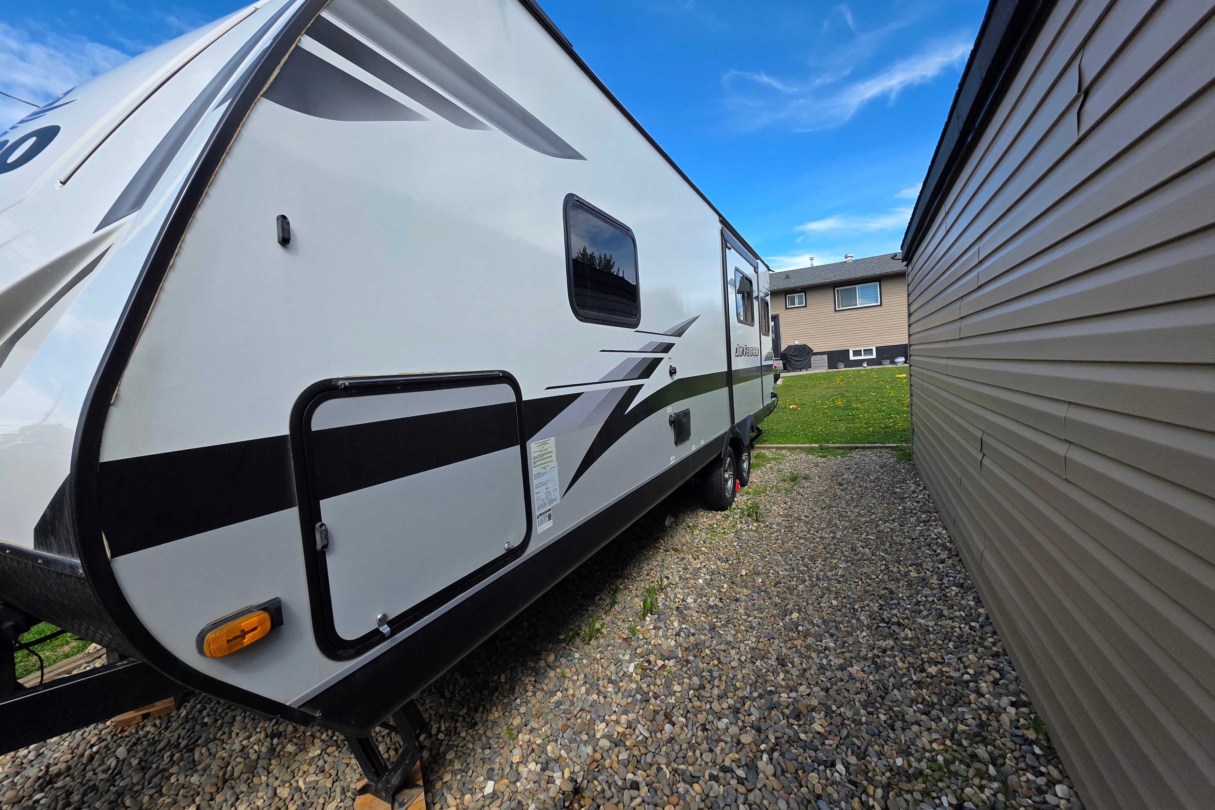 MacGregor's Jayco Jay Feather 24RL Travel Trailer