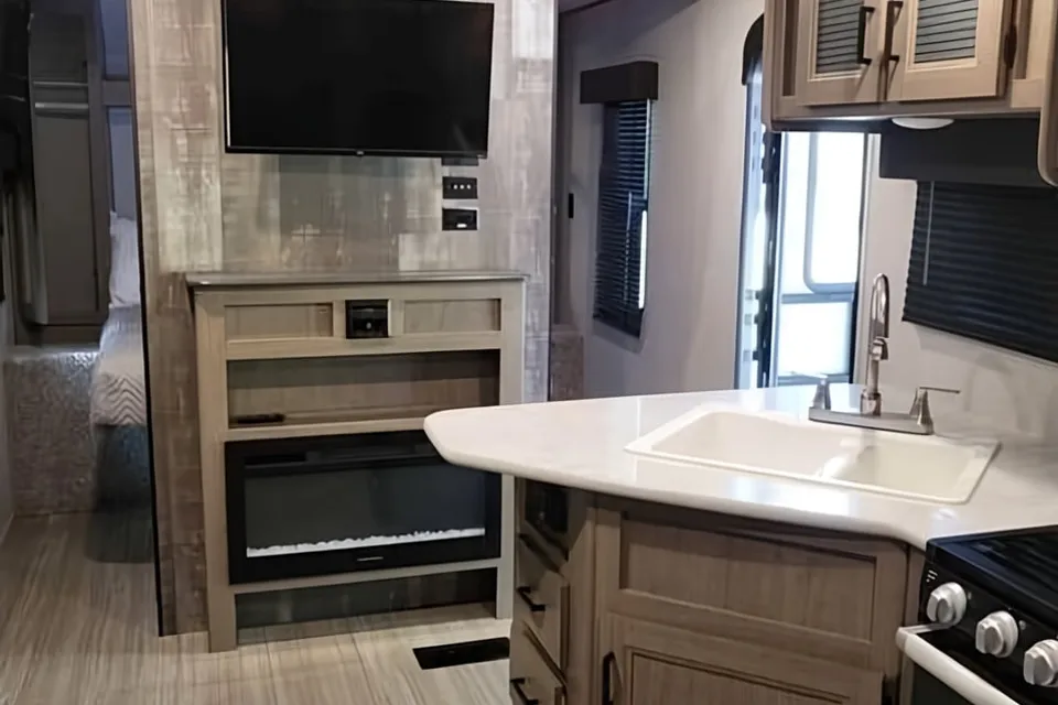 Nala's Keystone Hideout Travel Trailer
