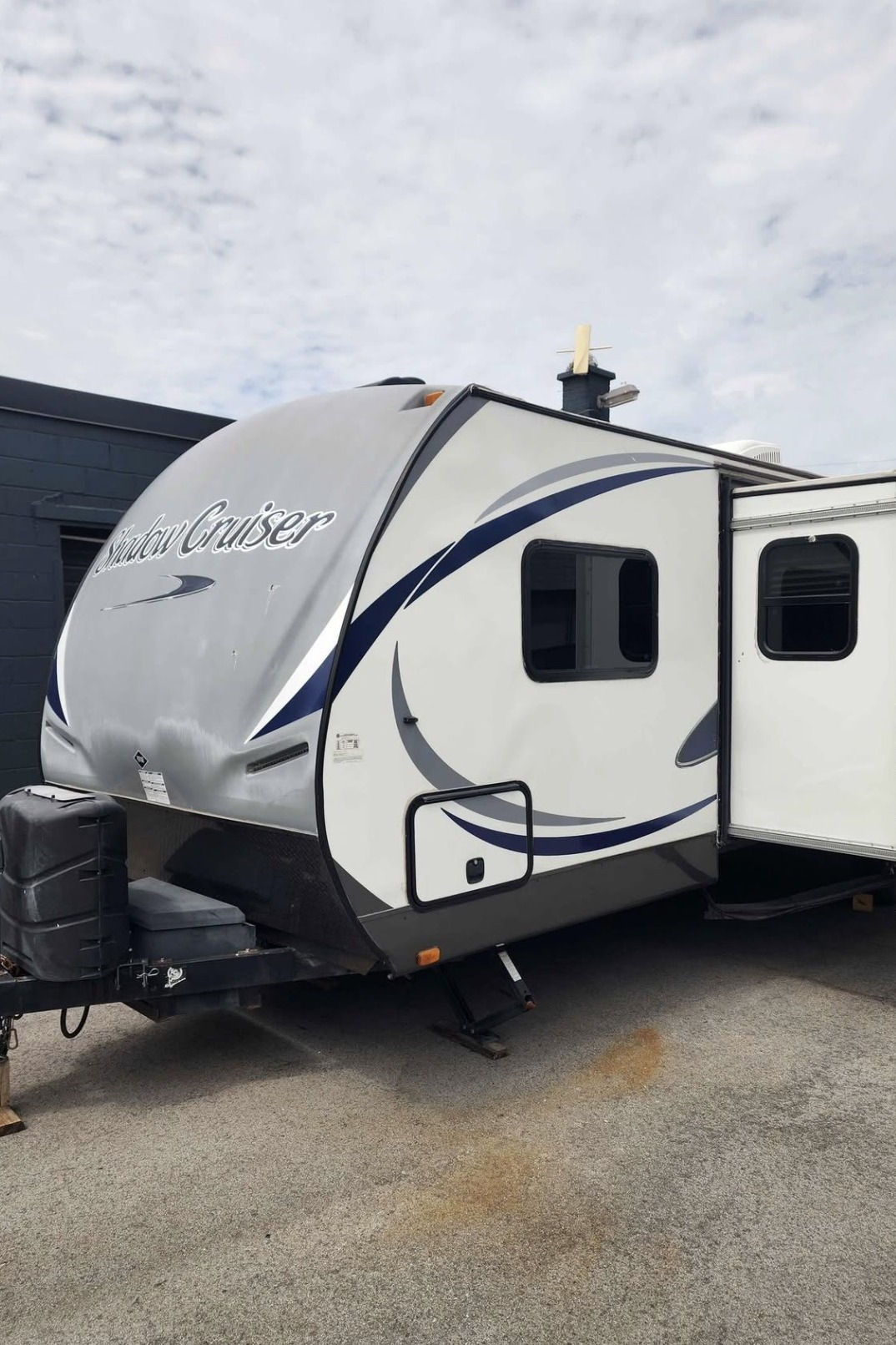 Gustavo's Cruiser RV Shadow Cruser 280QBS Travel Trailer