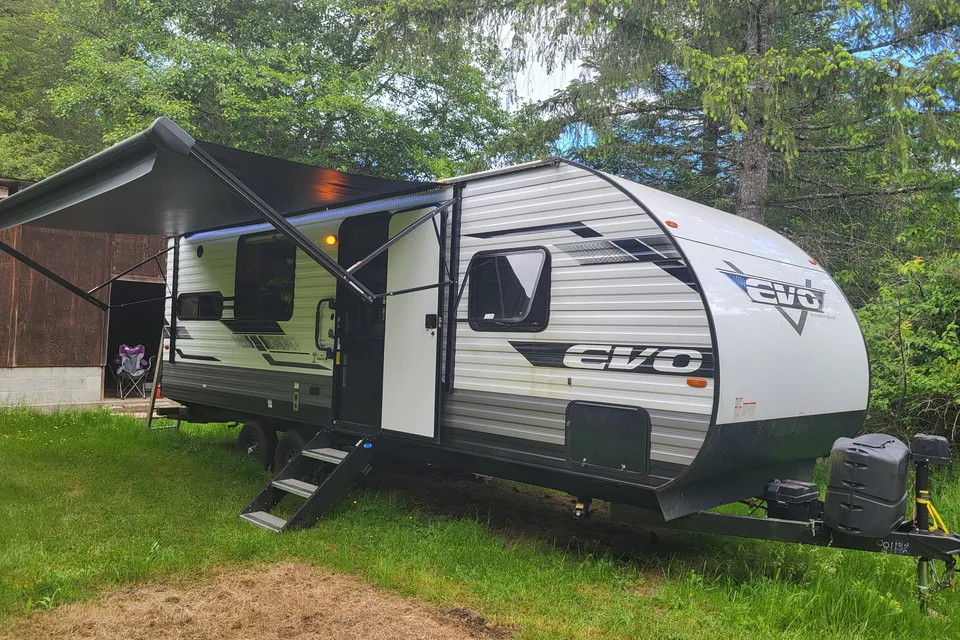 KT's Forest River Evo Travel Trailer