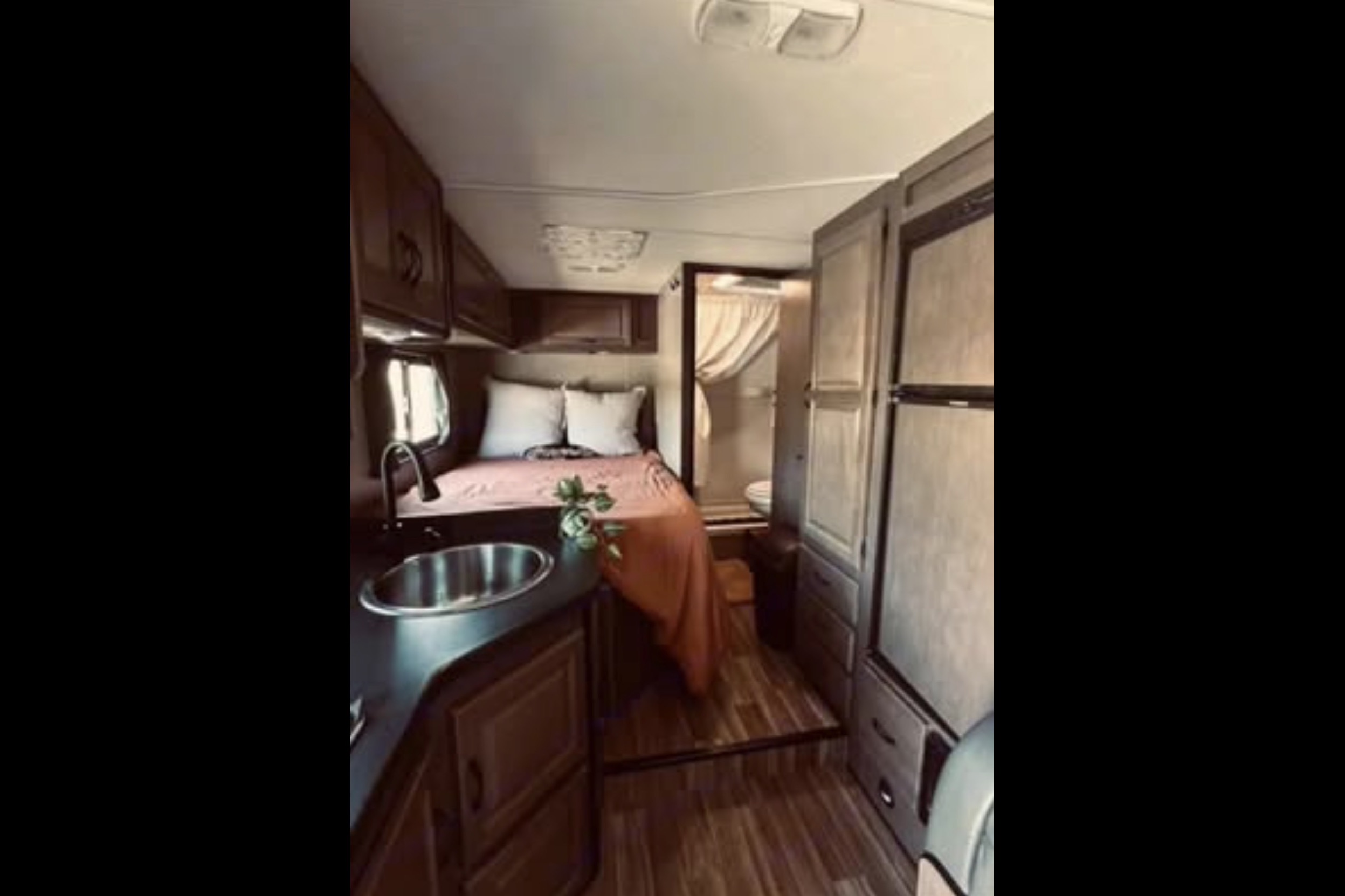 2019 Thor Majestic (Arvie) - New owner Special + Military Discount