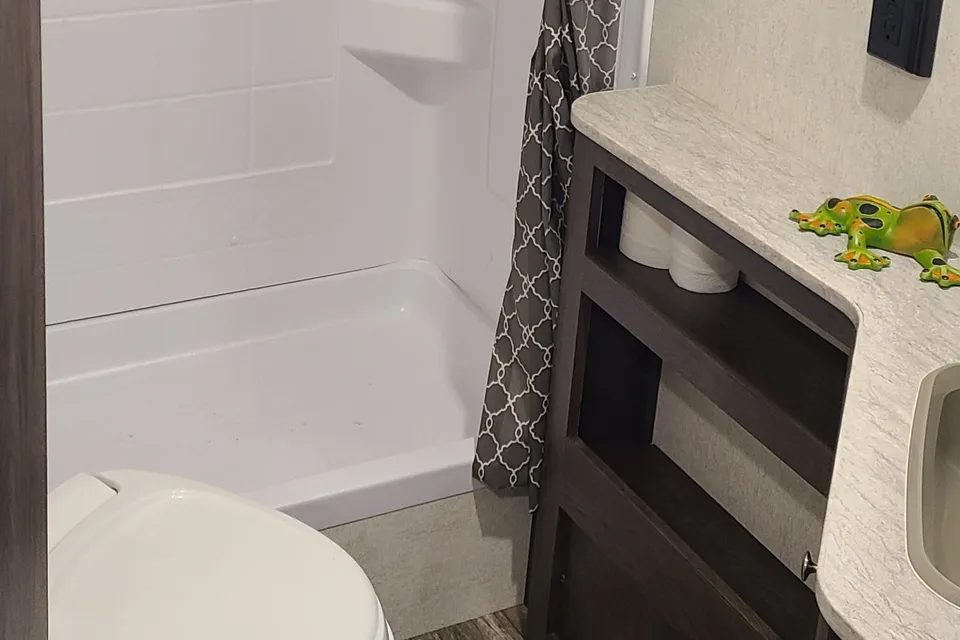 Crystal's Starcraft Autmn Ridge Travel Trailer