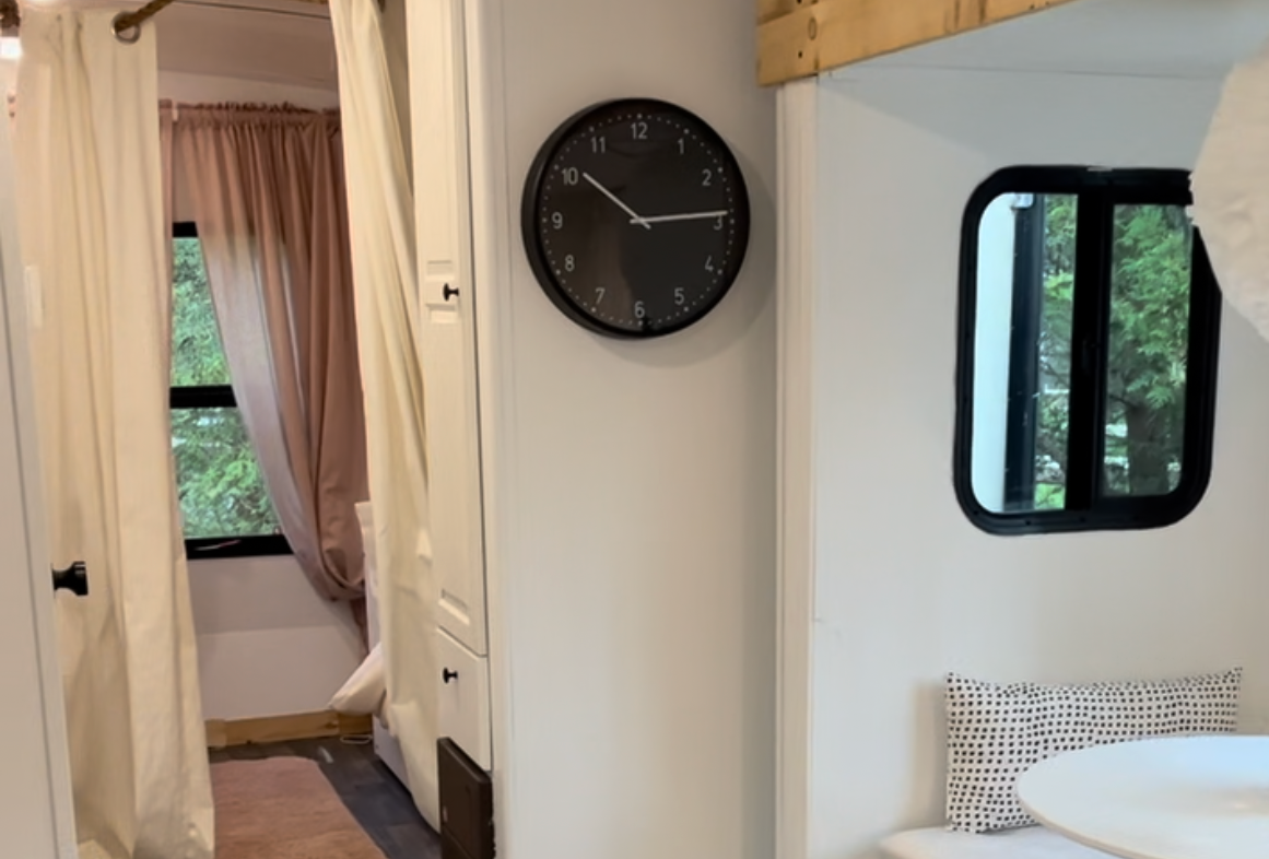 Suzy's Jayco Bullet Travel Trailer