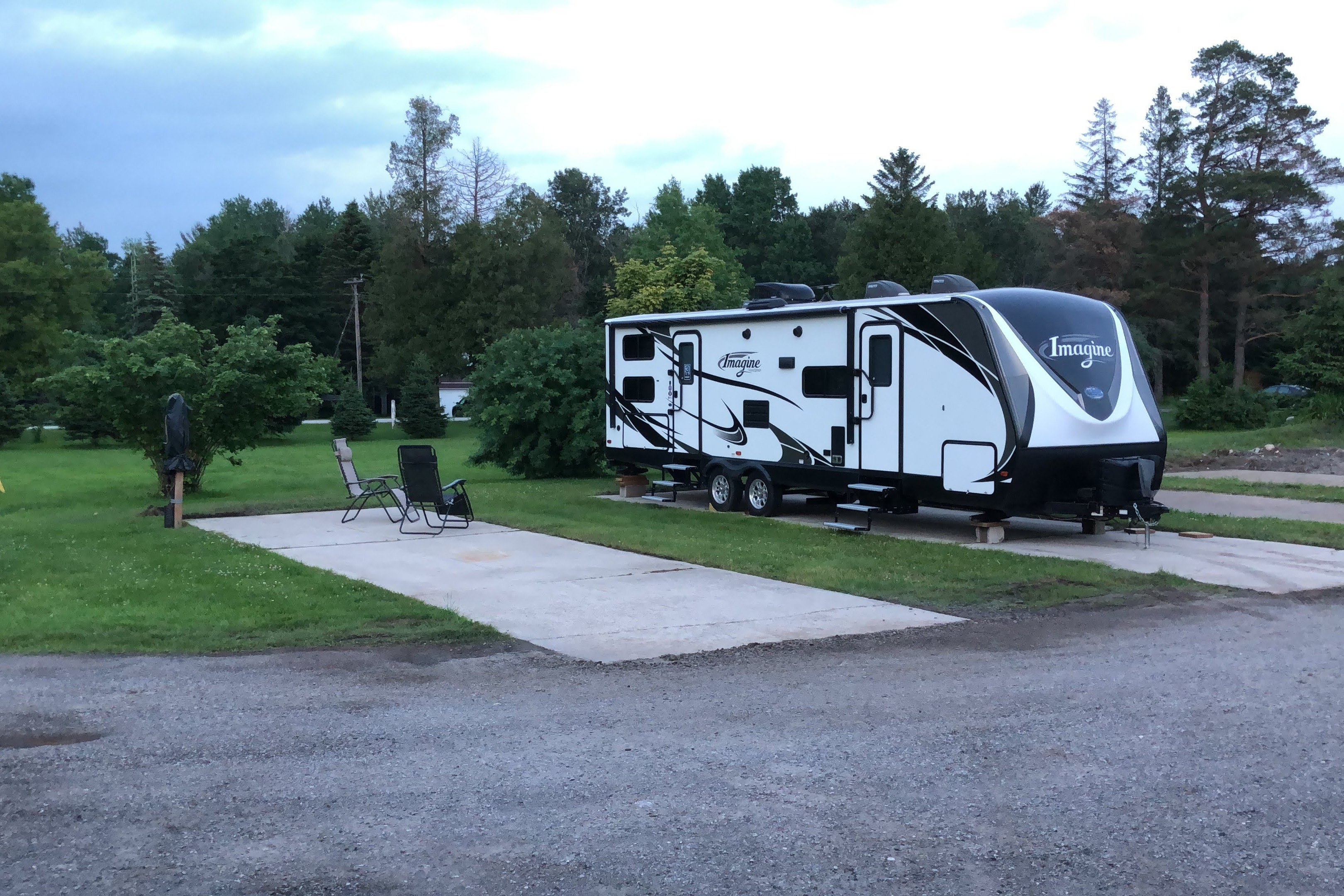 Luxury Grand Design Imagine Travel Trailer
