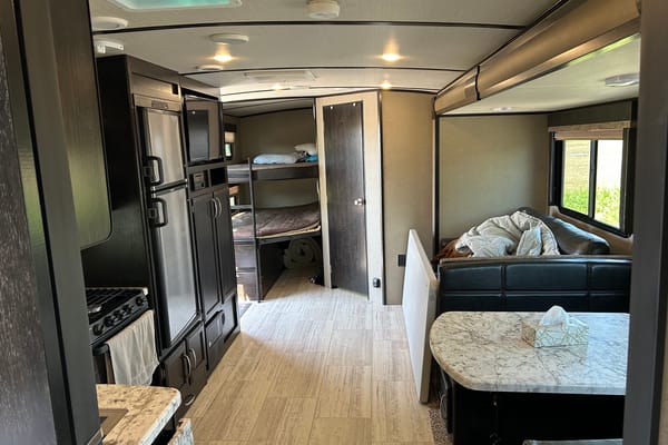 Luxury Grand Design Imagine Travel Trailer