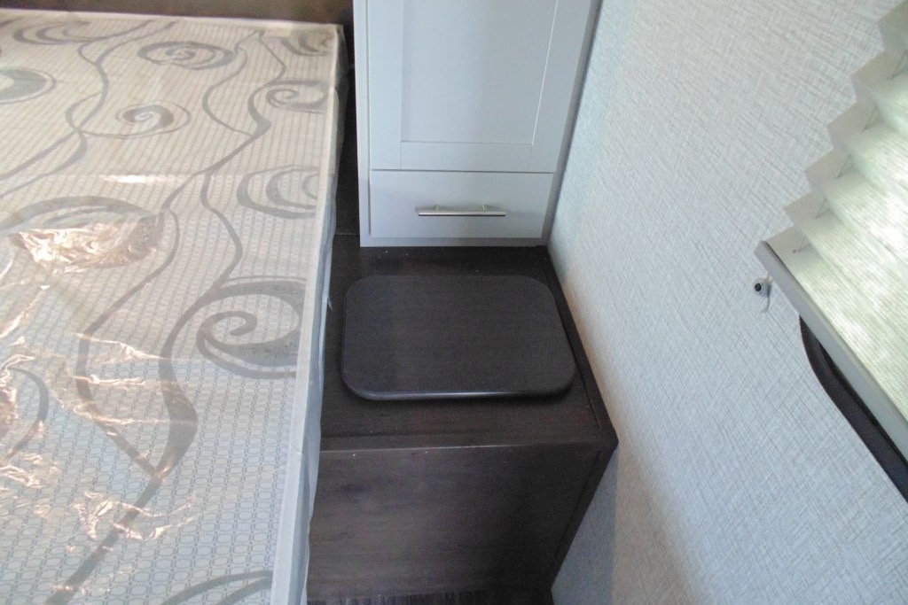 Ryan 's Keystone Bullet 2430BH Travel Trailer