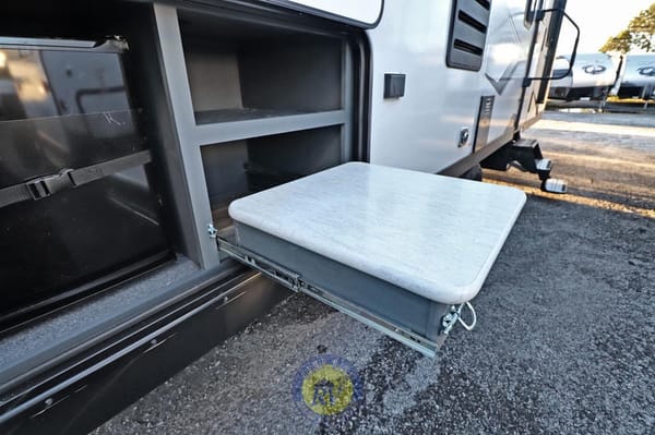 Ryan 's Keystone Bullet 2430BH Travel Trailer