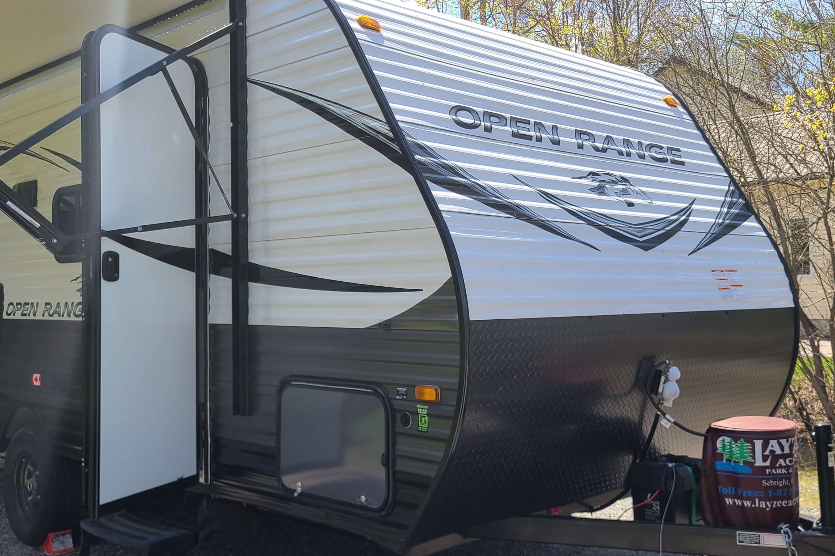 Greg's Highland Ridge RV Bhs18 Travel Trailer
