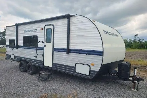 Justin's Gulf Stream 248bh Travel Trailer