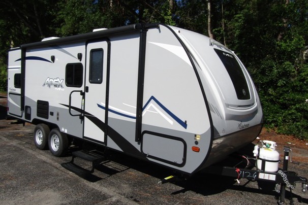 Izzy’s Coachman  Apex Nano Travel Trailer