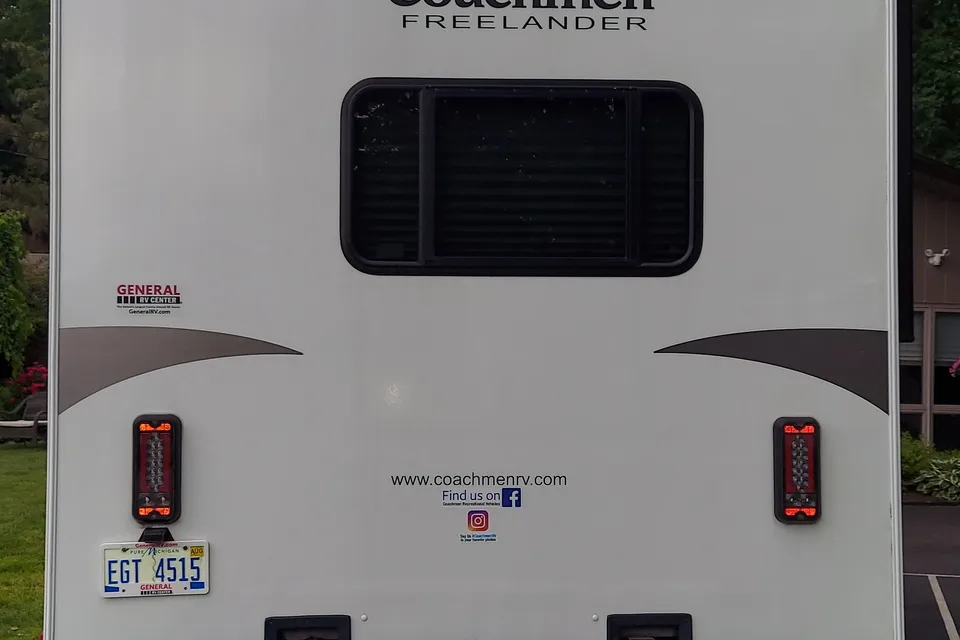 Steve's Forest River Freelander 27QB Class C