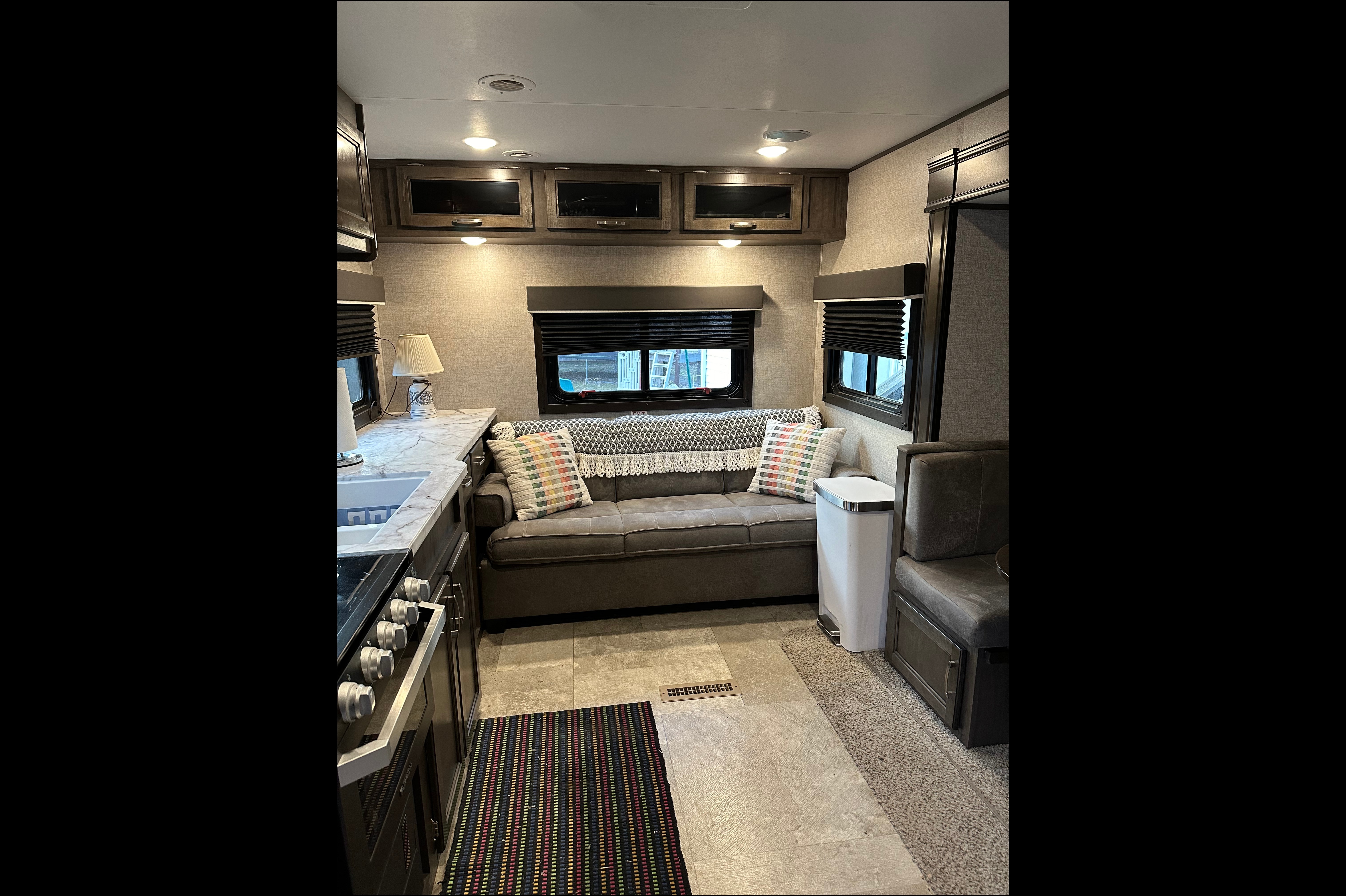2020 Jayco Jay Flight SLX 245RLS Travel Trailer Sleeps 5!