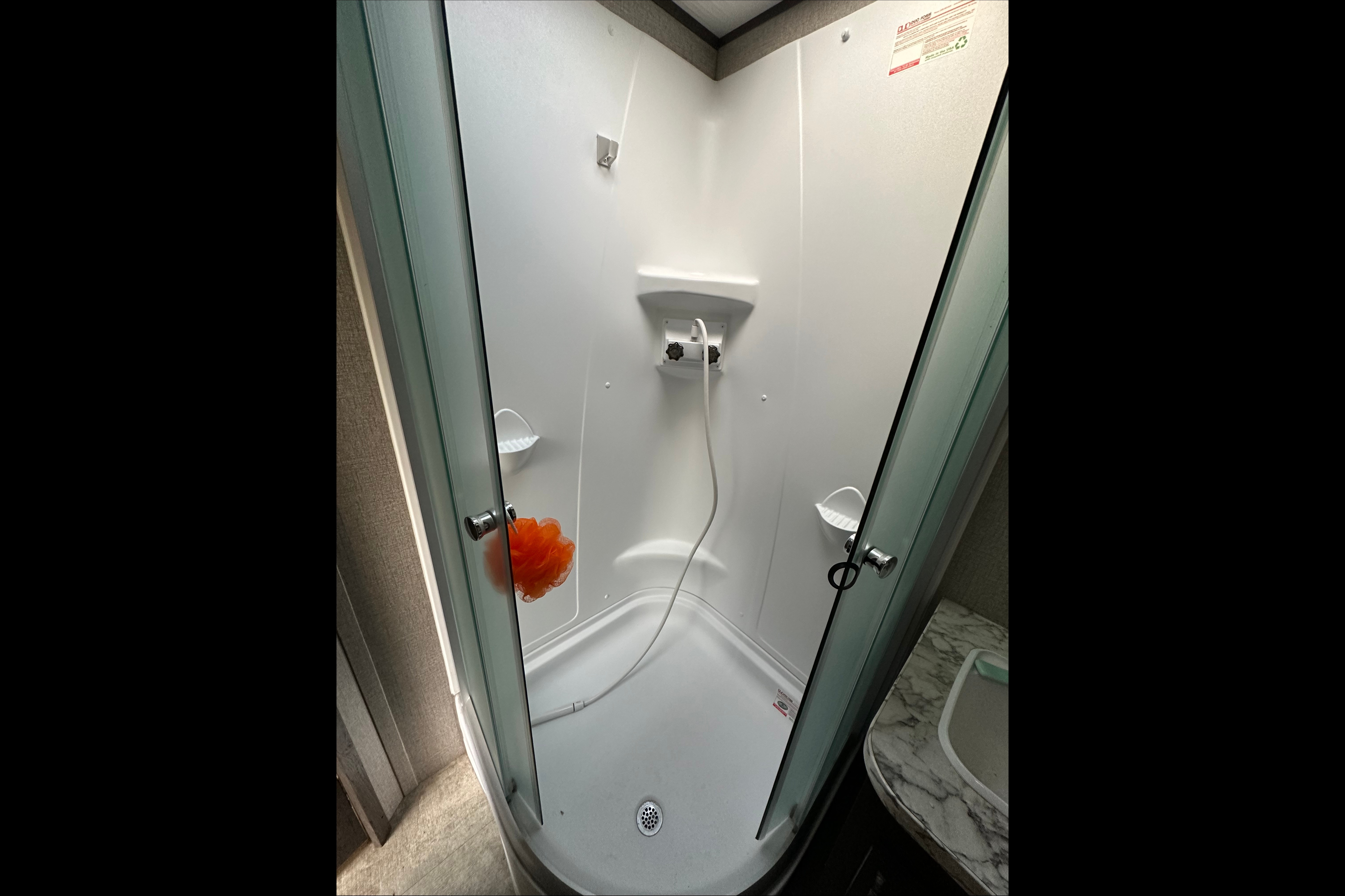 2020 Jayco Jay Flight SLX 245RLS Travel Trailer Sleeps 5!