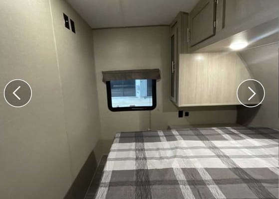 Sonia's Aurora AART32BDS Travel Trailer