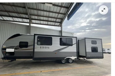 Sonia's Aurora AART32BDS Travel Trailer