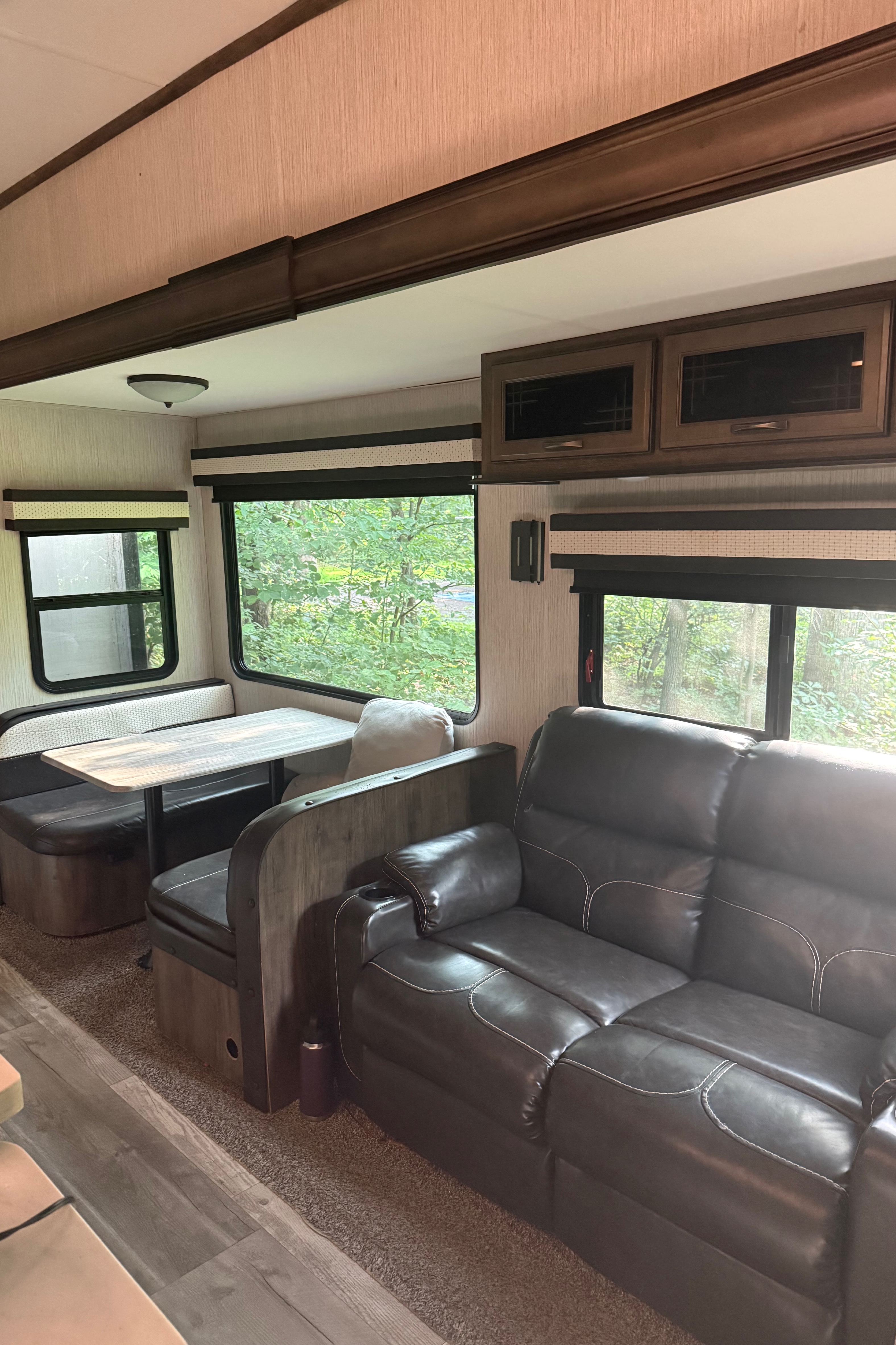 James's Forest River Sandpiper Fifth Wheel