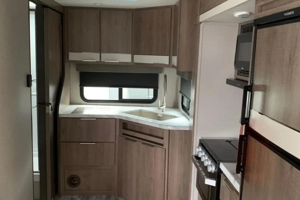 Michel 's Imagine Grand Design 22MLE Travel Trailer