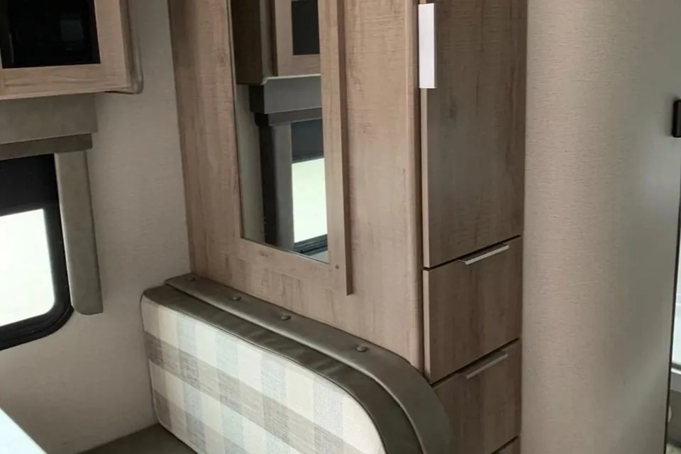 Michel 's Imagine Grand Design 22MLE Travel Trailer
