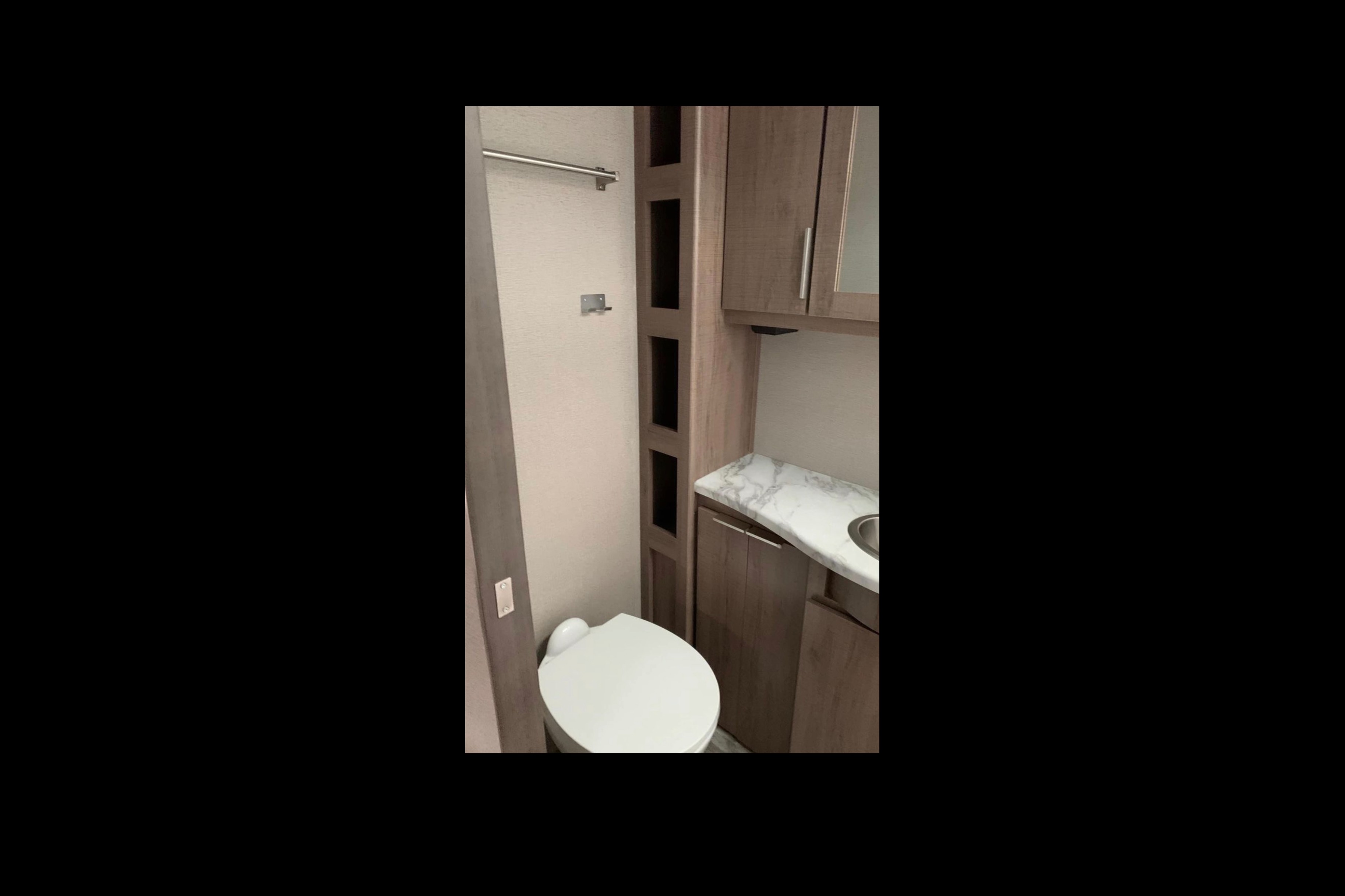 Michel 's Imagine Grand Design 22MLE Travel Trailer